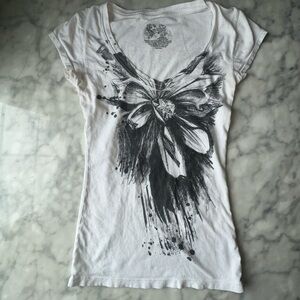 Y2k Stranded White Scoop Neck Tee with Black Floral Brushprint